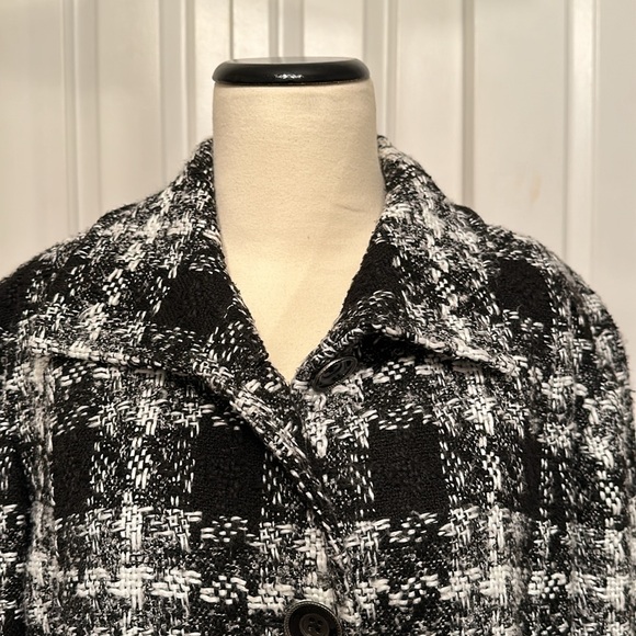 Chico’s Tweed Jacket - Picture 3 of 8